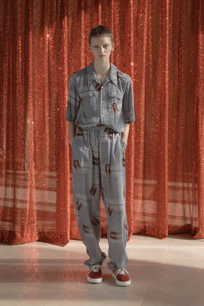 Look 37